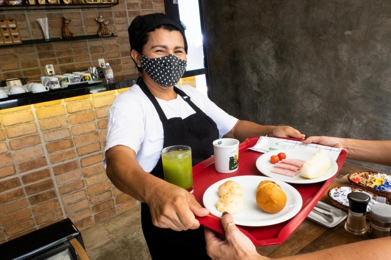 ホテル ポサーダ アグアス クララス Búzios エクステリア 写真